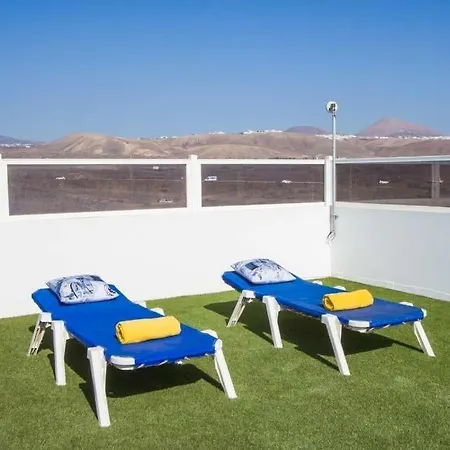 Vila Puerto Del Carmen Sleeps 12 Pool Air Con Wifi