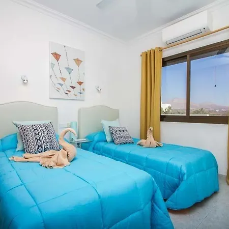 Puerto Del Carmen Sleeps 12 Pool Air Con Wifi *